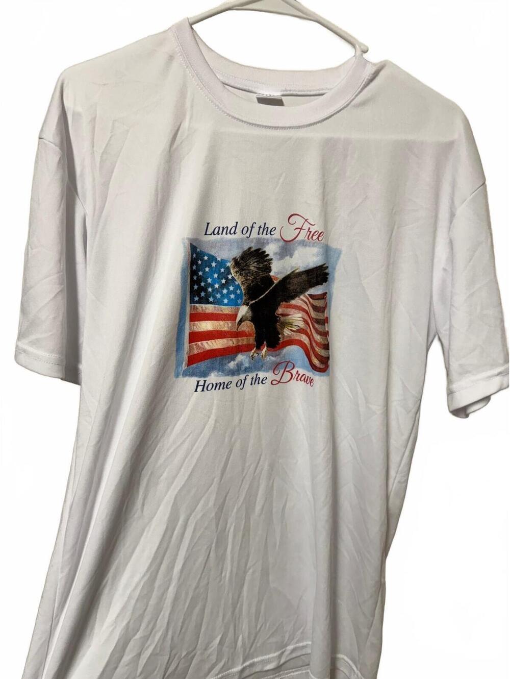 Patriotic Graphic T-Shirt White Bald Eagle American Flag Size L